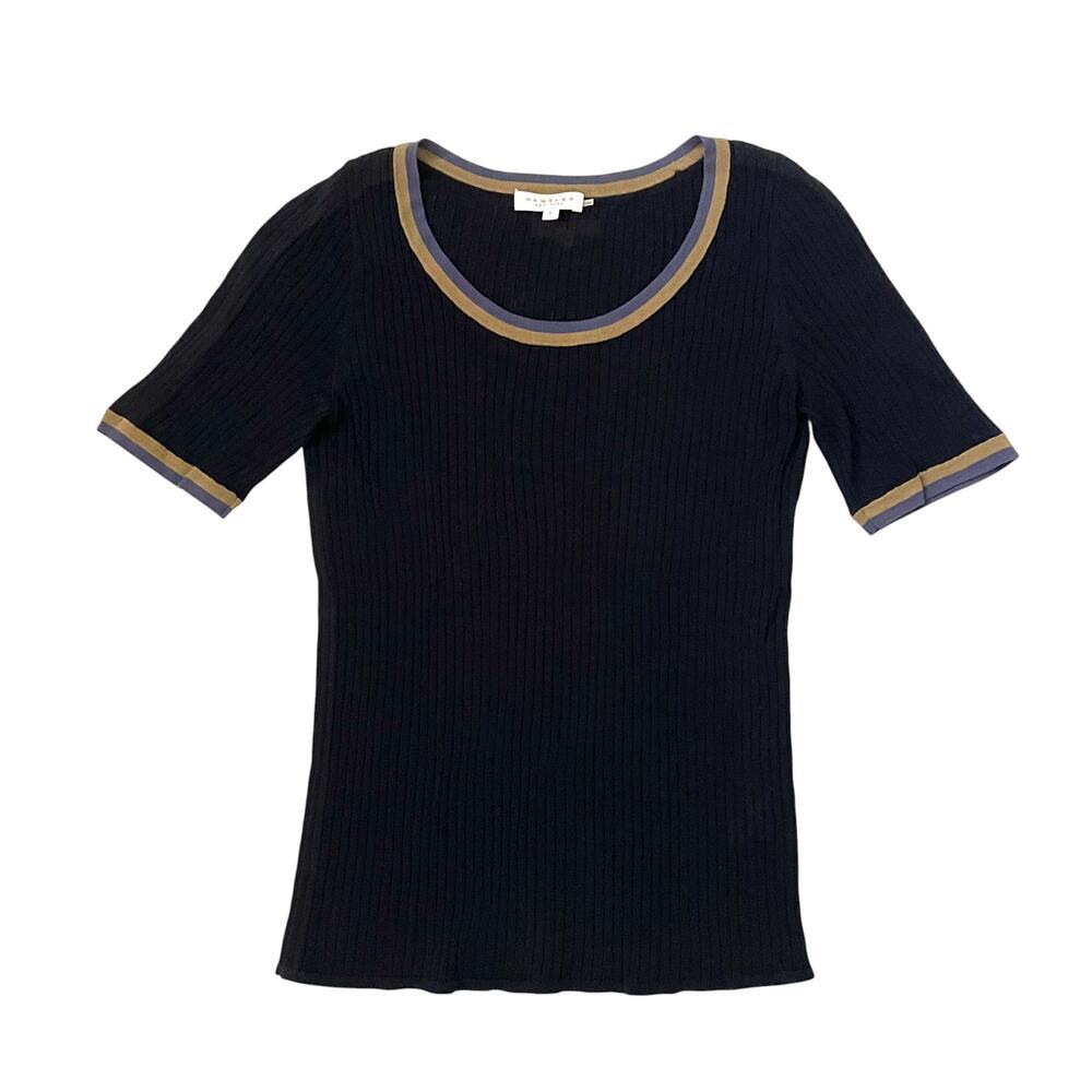 Demylee Ribbed Knit Short Sleeve Top - Black - Fitted - Size S